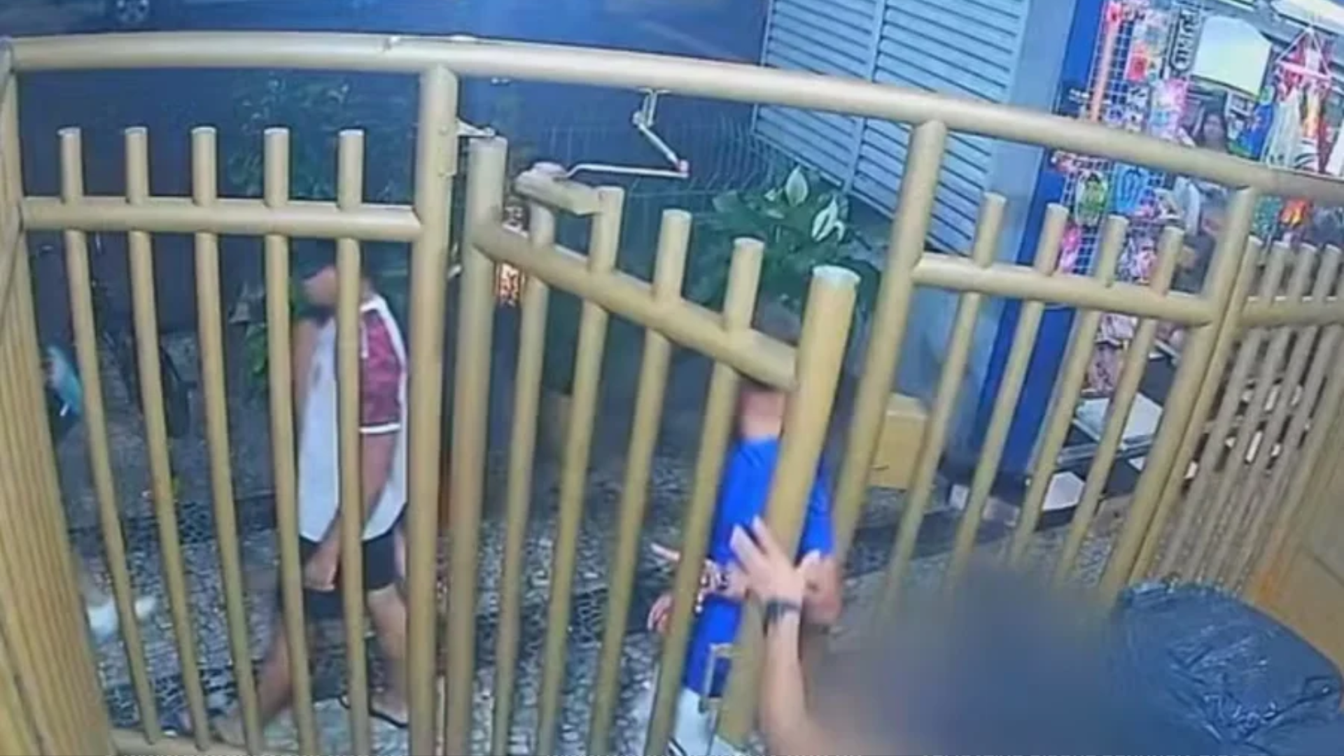 Jovens s&atilde;o procurados por estupro coletivo em Copacabana, no Rio de Janeiro