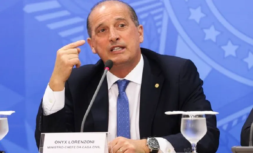 Ministro afirma que governo irá liberar R$ 1,9 bilhão para o Ministério da Educação; "vai ficar tudo bem"