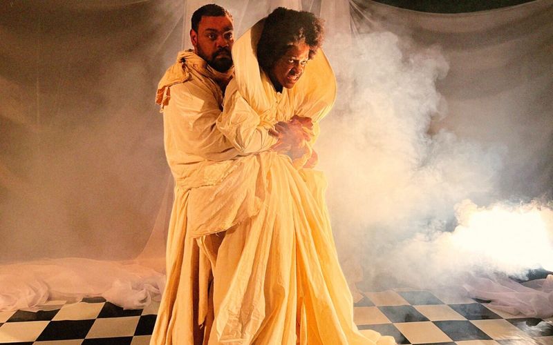 A Agenda de Salvador traz uma nova leitura da obra de William Shakespeare, considerada uma das trag&eacute;dias mais importantes do teatro mundial e centrada na ambi&ccedil;&atilde;o pelo poder/Foto: Divulga&ccedil;&atilde;o&nbsp;