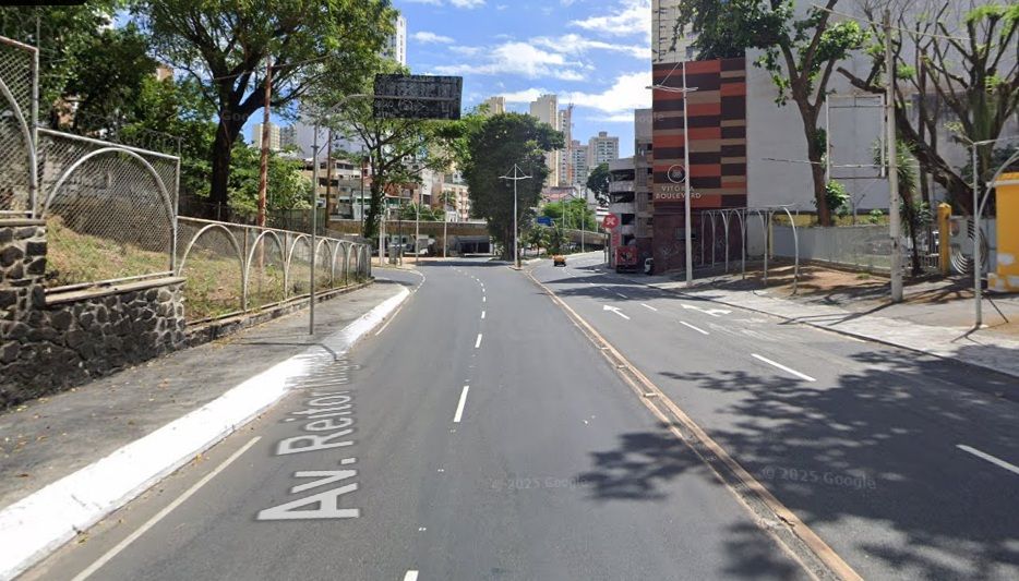 A mulher morreu após ser atropelada no Vale do Canela. Foto: Reprodução | Google Maps