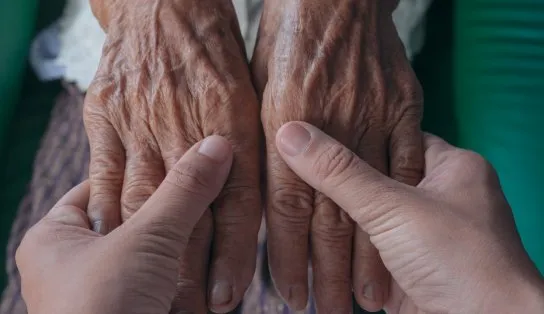 Casos de demência devem triplicar e atingir 139 milhões de pessoas em 2050, alerta OMS