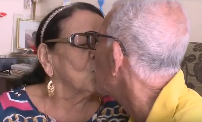 PRIMEIRA VISTA: Conheça o casal que se conheceu há 70 anos no Carnaval de Salvador