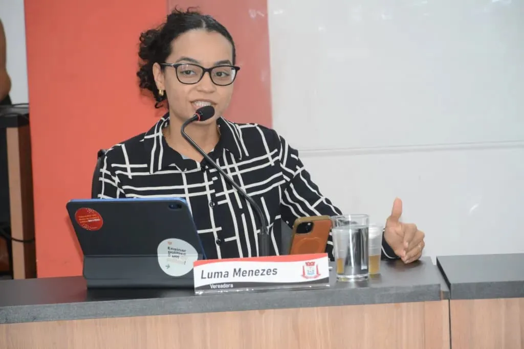 Vereadora de Alagoinhas retira parte do intestino após acidente na BR-110