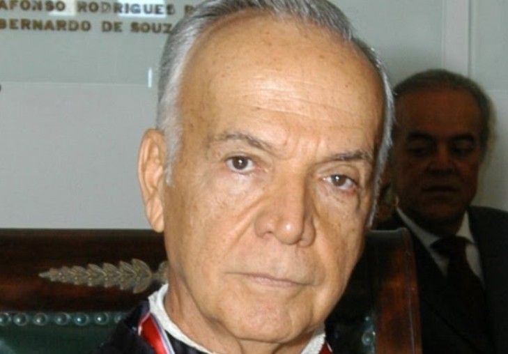 Dr Jos&eacute; Justino Pontes Telles