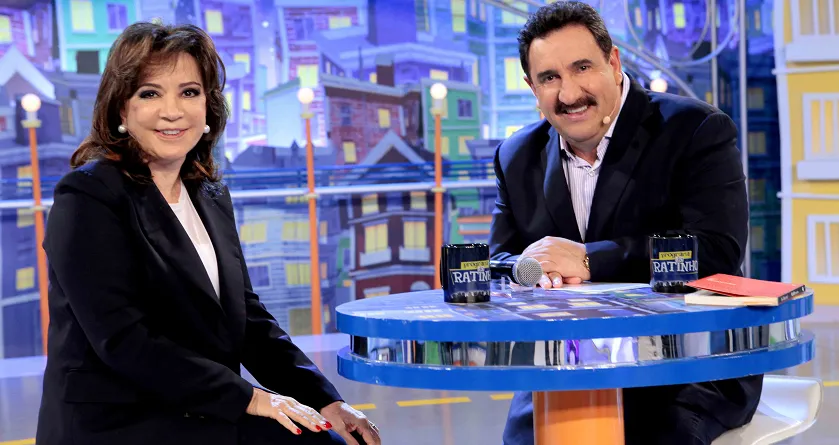 Iris Abravanel bate um papo com Ratinho no ?Dois Dedos de Prosa? nesta quinta-feira (30)