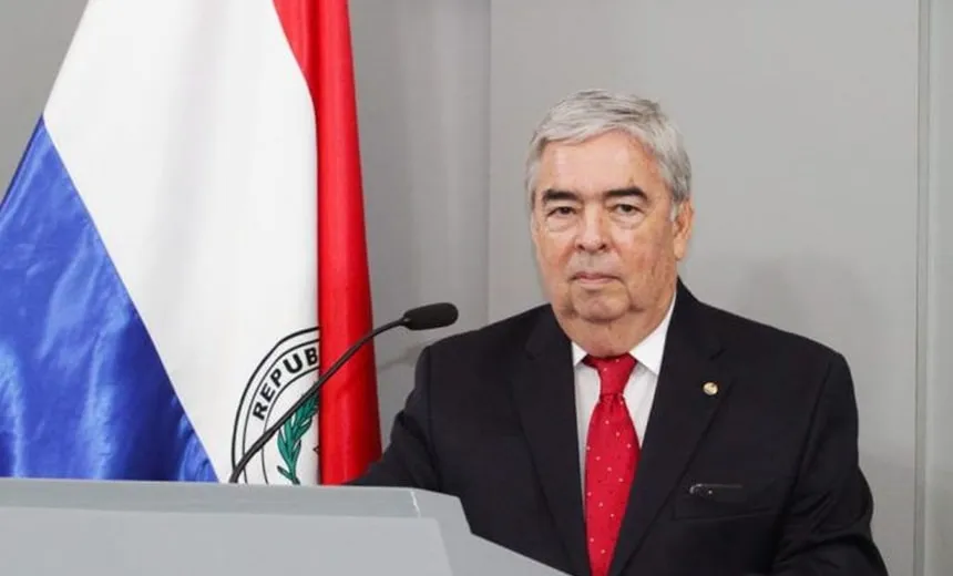 Paraguai pedirá que Brasil cancele concessão de refúgio a três homens; entenda