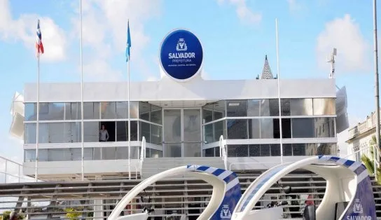 Prefeitura ressalta esforço para concessão do reajuste salarial dos professores