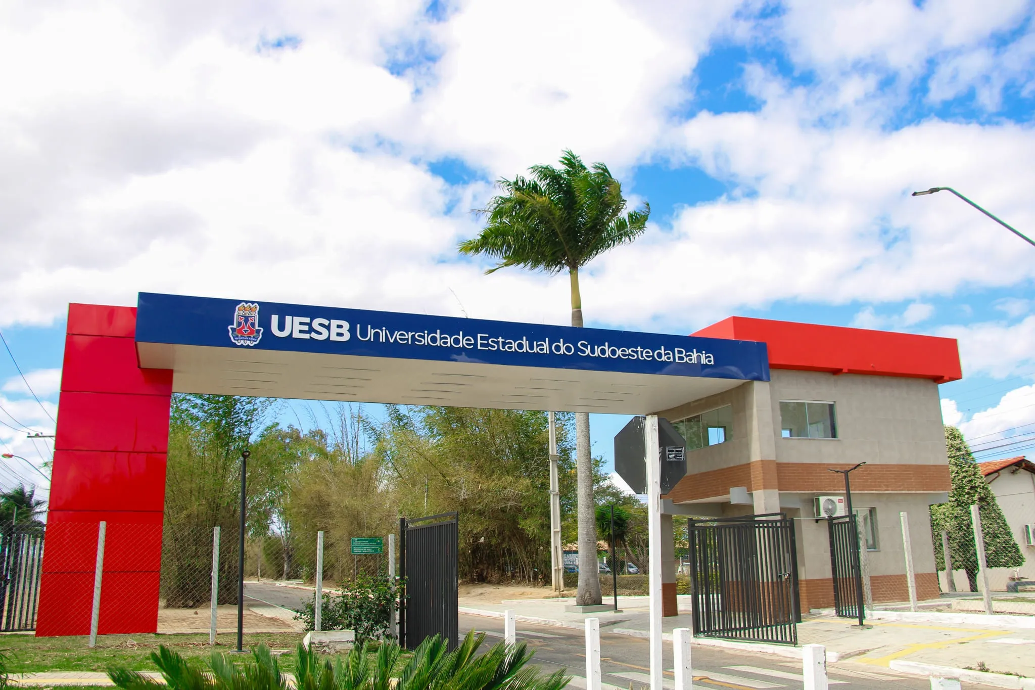 Uesb oferta mais de mil vagas pelo Sisu em 2026; confira 