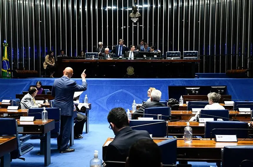 Senado deve votar nesta terça-feira fim das 'saidinhas' de presos em feriados