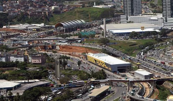Divulgada nova lista de casos da Covid-19 por bairros de Salvador; Pernambués lidera 