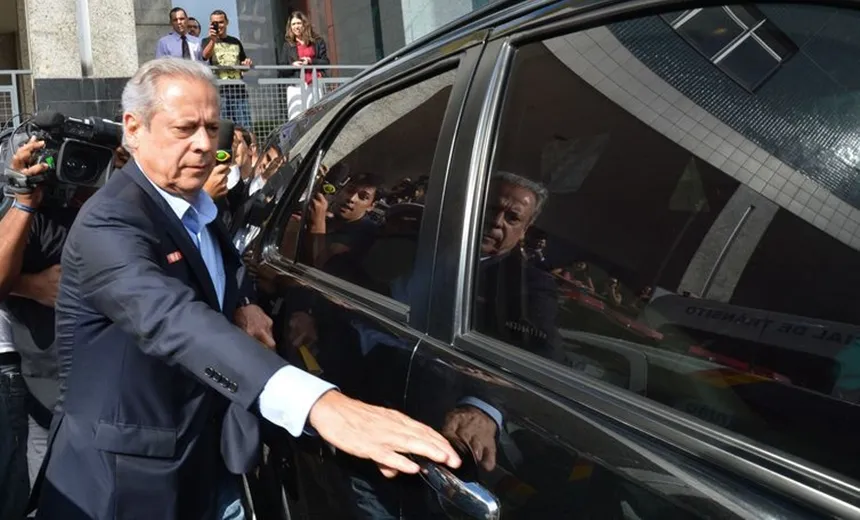 Justiça manda libertar José Dirceu 