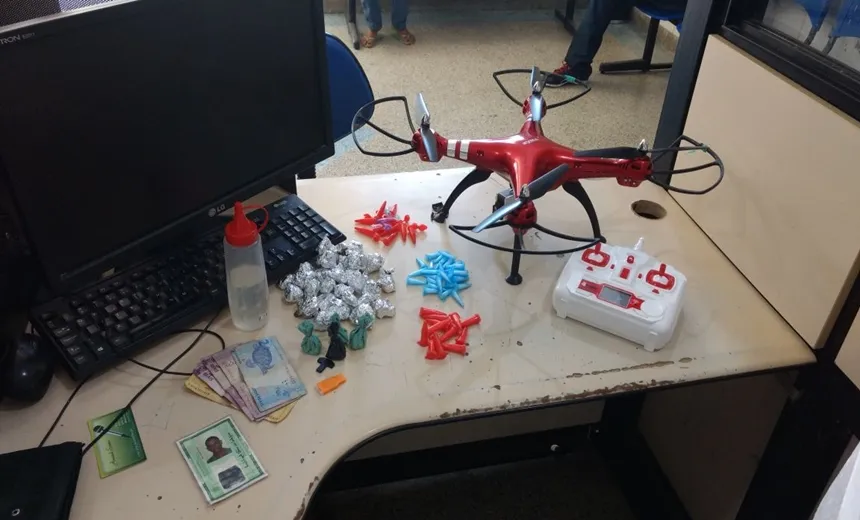 TECNOLÓGICO: Homem é preso com maconha, cocaína e drone em Pituaçu