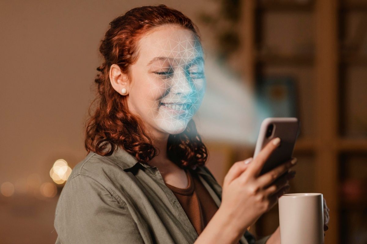 Conte&uacute;dos falsos criados com IA mais que triplicam entre 2024 e 2025. Foto: Ilustrativa/ Freepik