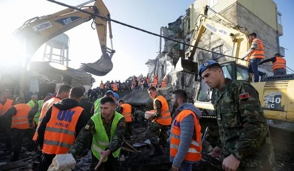 Terremoto atinge a Albânia e deixa mortos e feridos