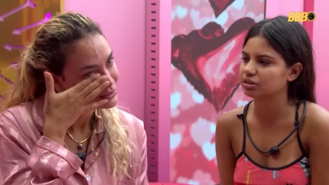 Sarah chora após briga com Babu no BBB 26: 'Confusão desnecessária'