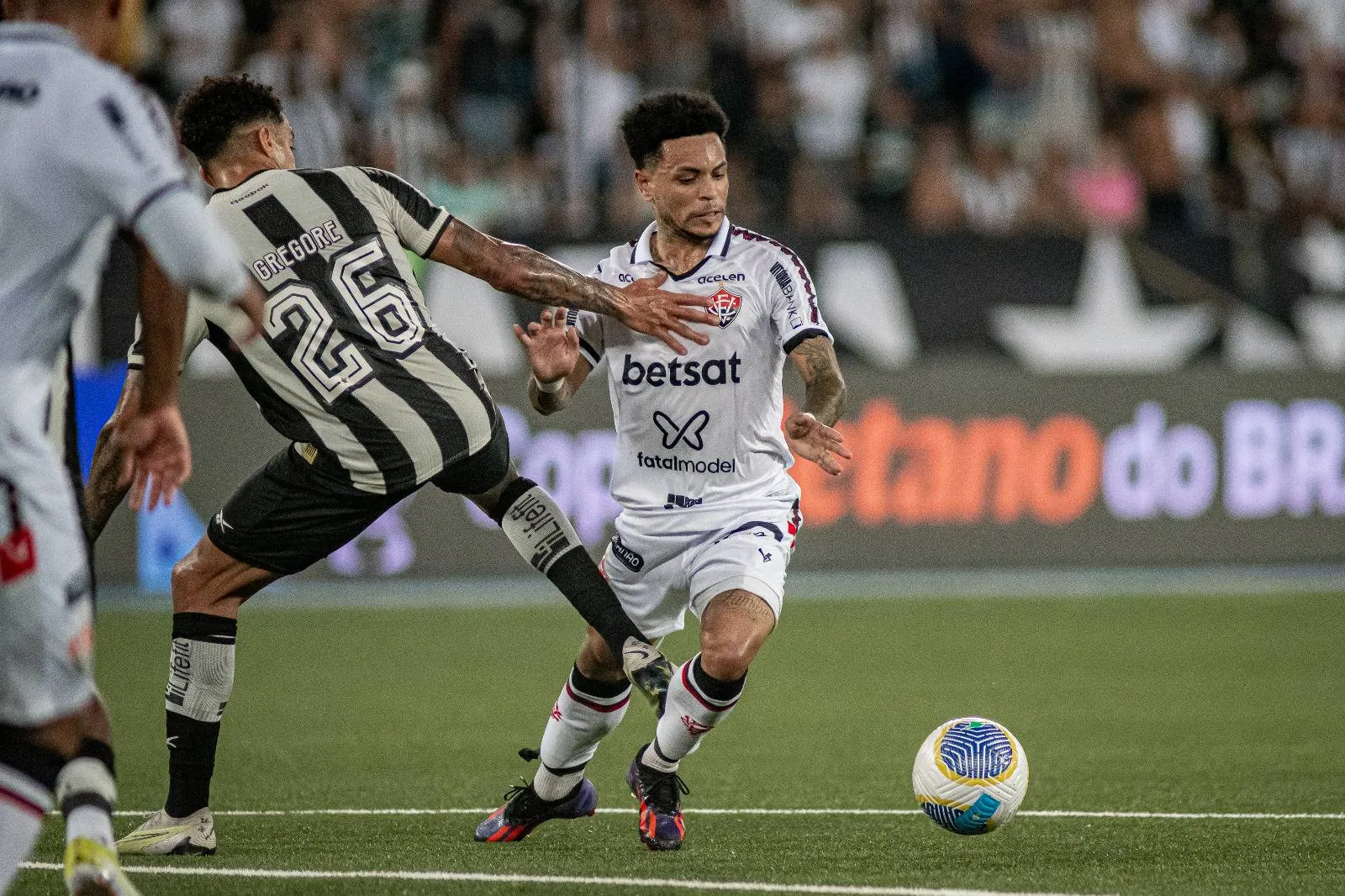 Vitória perde por 1x0 para o Botafogo e fica em desvantagem na Copa do Brasil