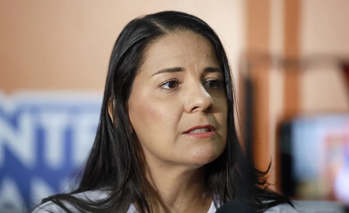 Secretária Da Educação Da Bahia, Rowenna Brito