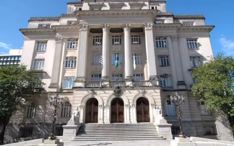 O concurso tem 10% das vagas reservadas para pessoas com deficiência (PcD) e 20% para candidatos negros, conforme prevê a legislação vigente/Foto: Reprodução