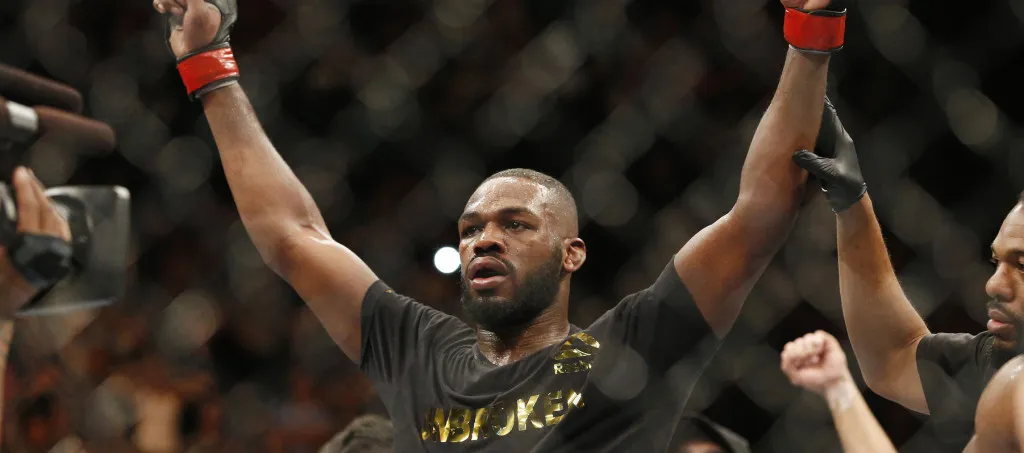 Após bater Cormier, Jon deseja enfrentar Cain Velasquez