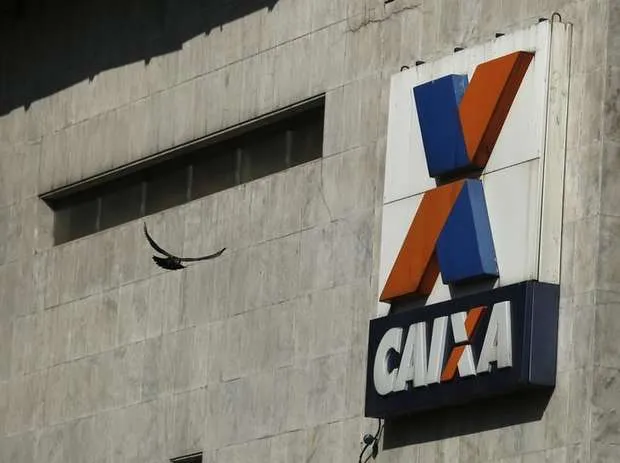 PF faz operação contra fraudes em financiamentos da Caixa
