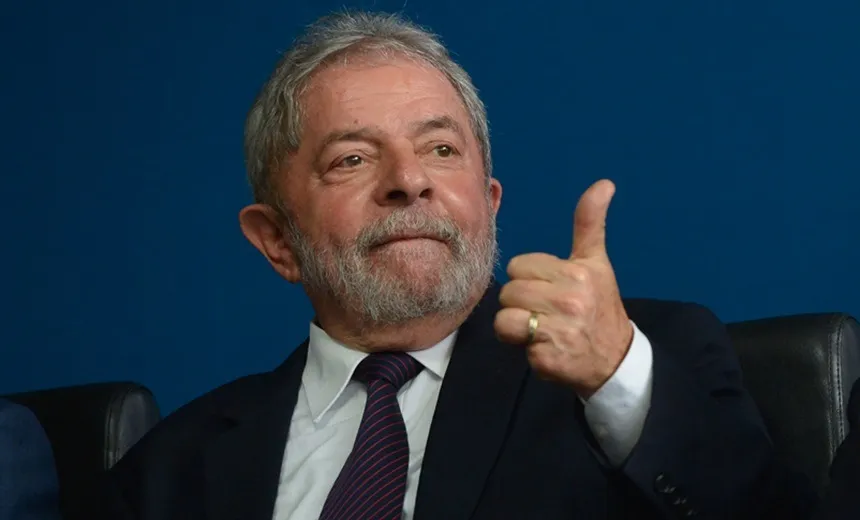 Juiz aceita pedido e Lula deve deixar prisão após decisão do STF