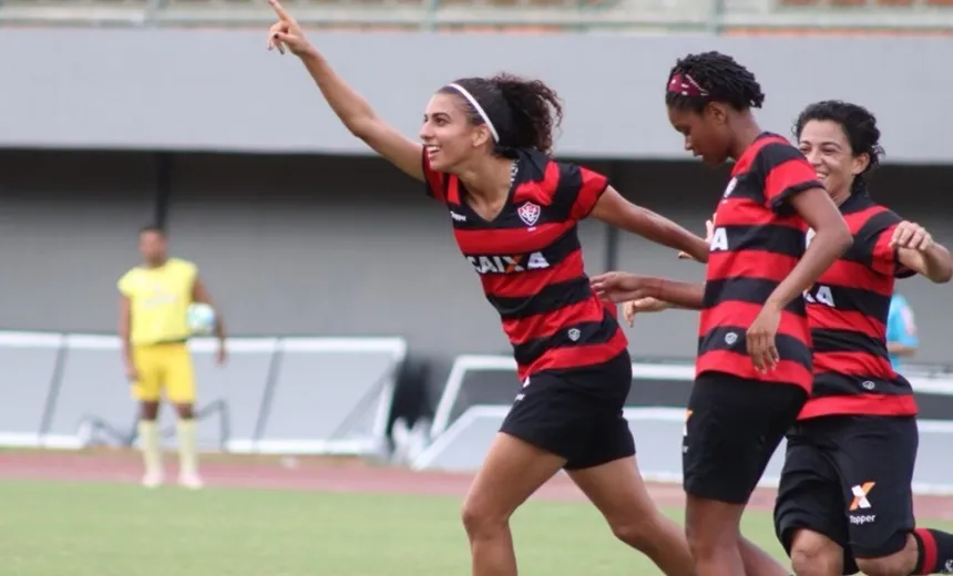 EM CASA: Time feminino do Vitória estreia com triunfo em Pituaçu