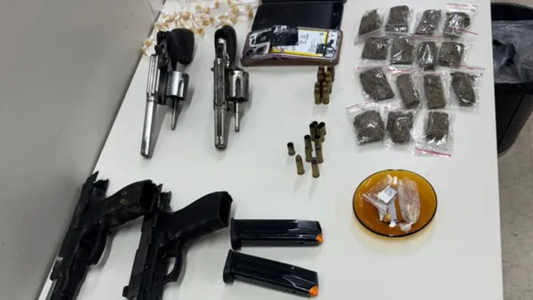 Materiais apreendidos após confronto em Narandiba. Foto: PMBA