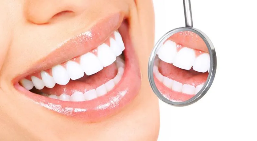 DIA DO SORRISO: Jovens recebem atendimento odontológico gratuito
