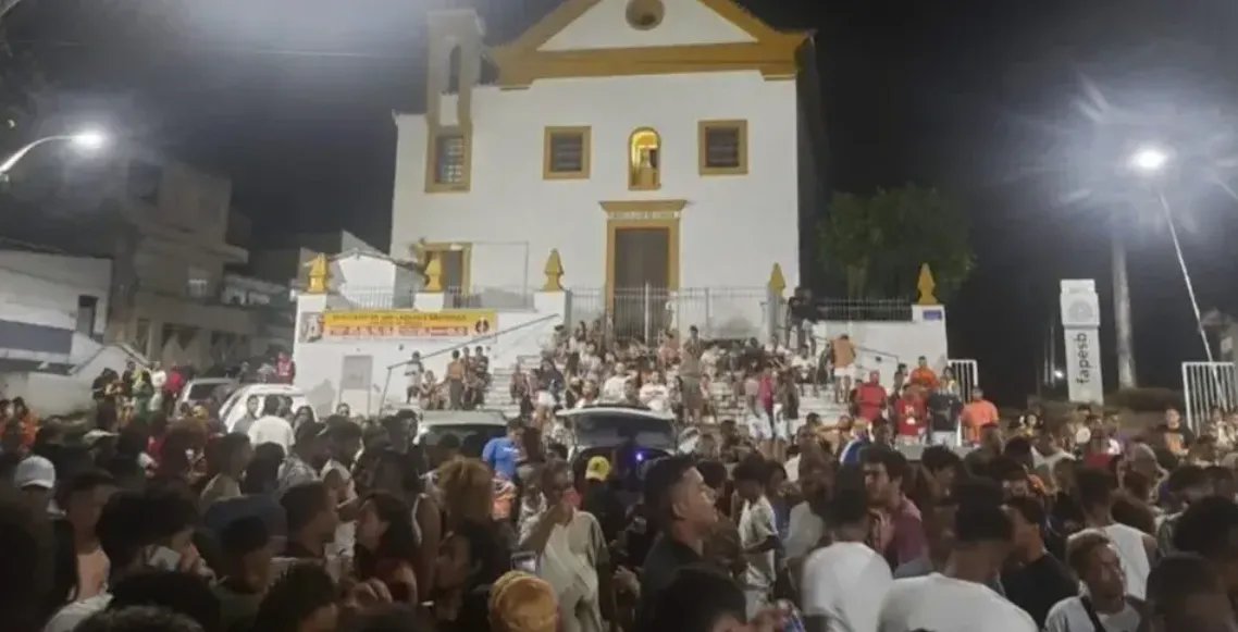 Samba do São Lázaro retorna nesta sexta-feira após pausa; confira