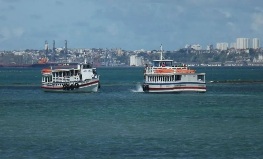 Travessia Salvador-Mar Grande é suspensa na manhã desta terça, devido à maré baixa prolongada