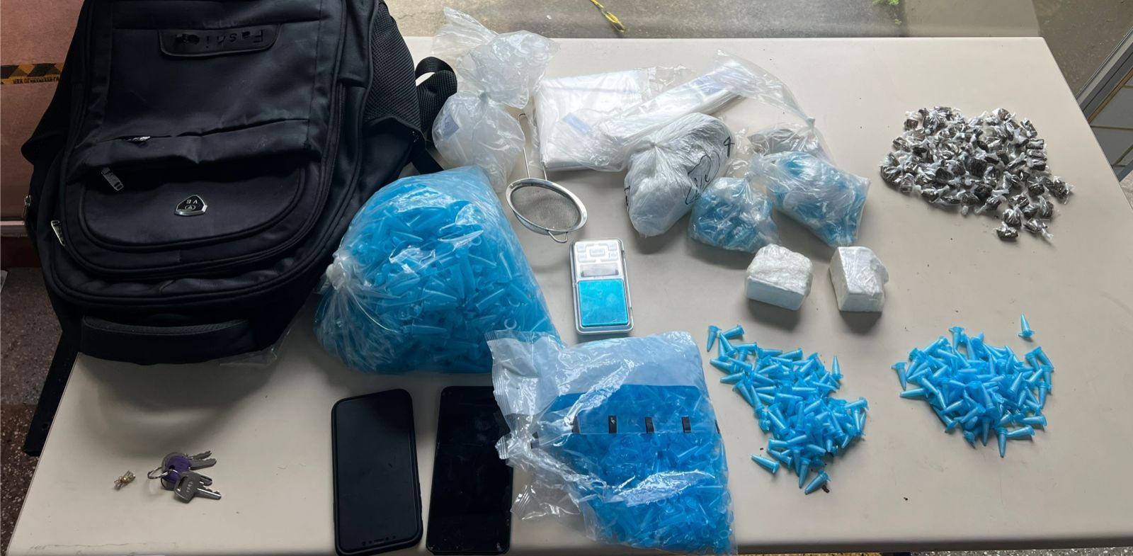 Trio suspeito de tráfico de drogas foi capturado em São Marcos. Foto: Divulgação | PMBA