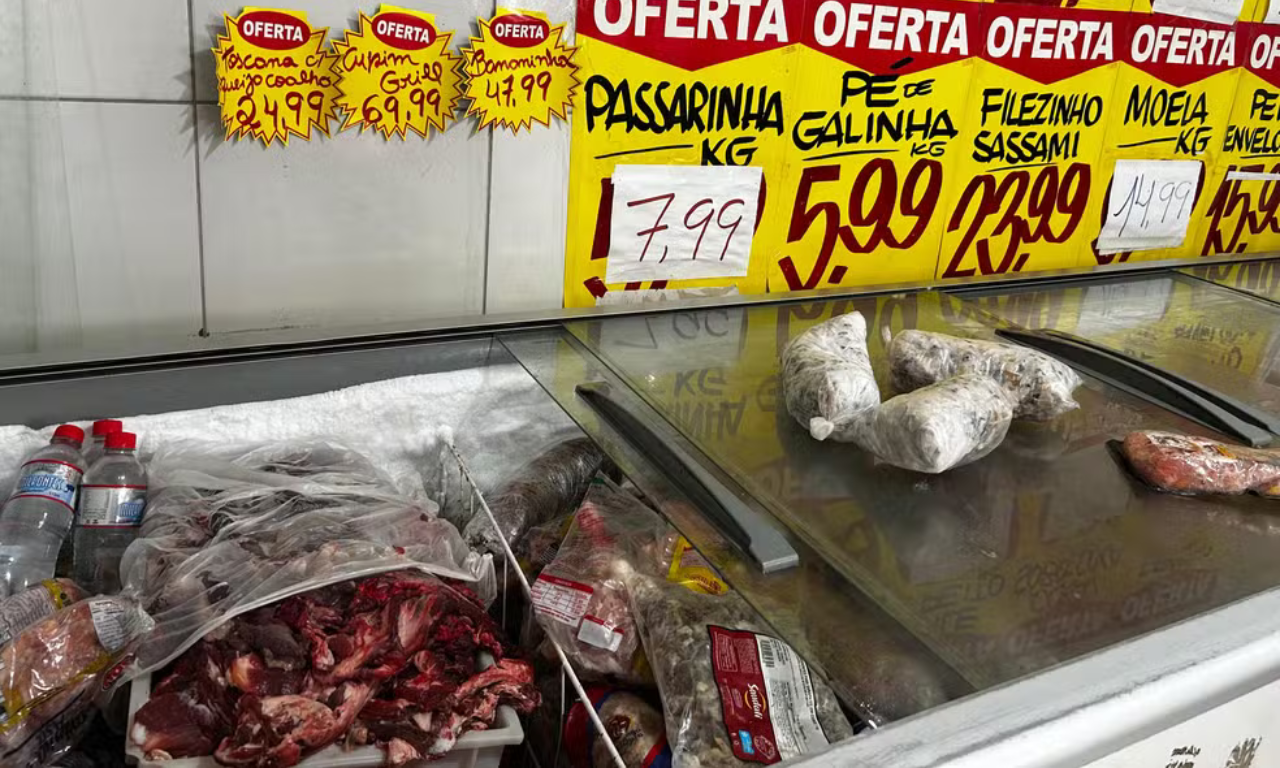 Meia tonelada de carne clandestina é apreendida em Salvador; suspeito é preso.Foto: PCBA