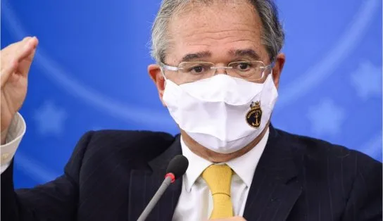 Programa de incentivo será dado aos trabalhadores informais, anuncia Guedes; "excluídos pela legislação" 