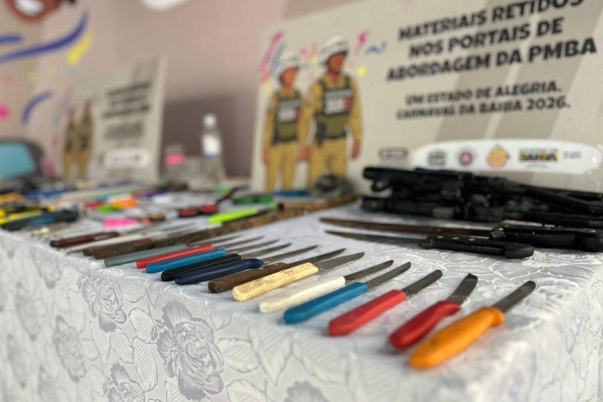 Talheres, Desodorantes E Até Algemas Mais De 500 Objetos São Barrados Nos Portais Do Carnaval De Salvado. |Fotos: Gabriel Arouca/SSP