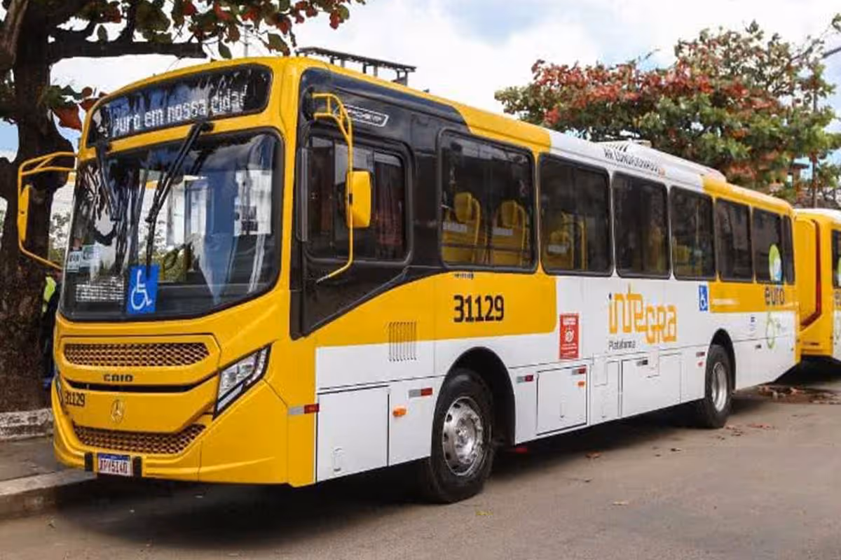 &Ocirc;nibus de Salvador n&atilde;o v&atilde;o rodar durante o jogo do Brasil. Foto: Bruno Concha/Secom Pms