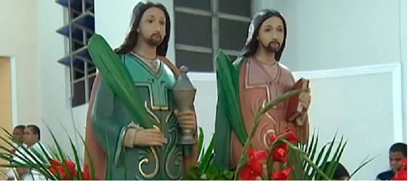 SÃO COSME E SÃO DAMIÃO: Fiéis católicos homenageiam os santos gêmeos nesta terça-feira