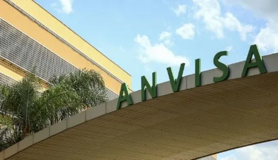 Site da Anvisa é alvo de ataque de hackers e exibe bandeira da Argentina; "vão nos expulsar também?"