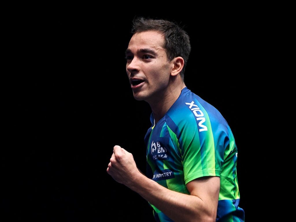 Com o bi mundial no tênis de mesa, Hugo Calderano assume o terceiro lugar no ranking mundial da categoria. Foto: Divulgação/WTT