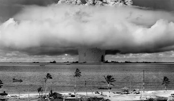 Rússia ameaça Estados Unidos com ataque nuclear por causa de nova arma do presidente Trump