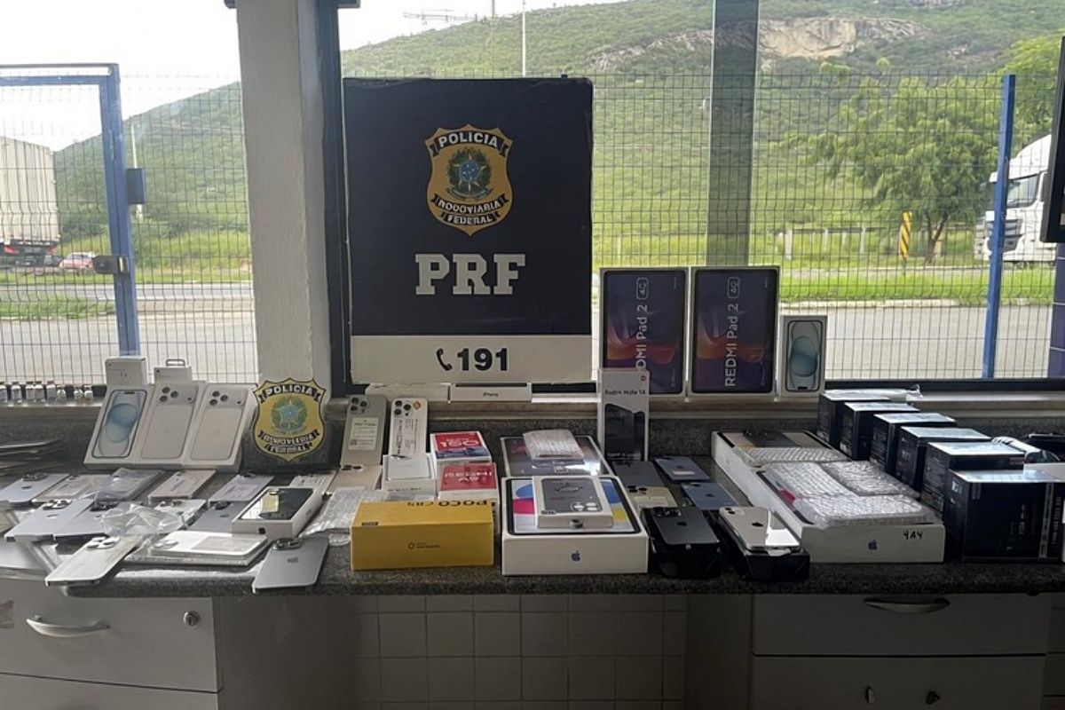 PRF apreende canetas de emagrecimento e iPhones ilegais na Bahia. Foto: PRF