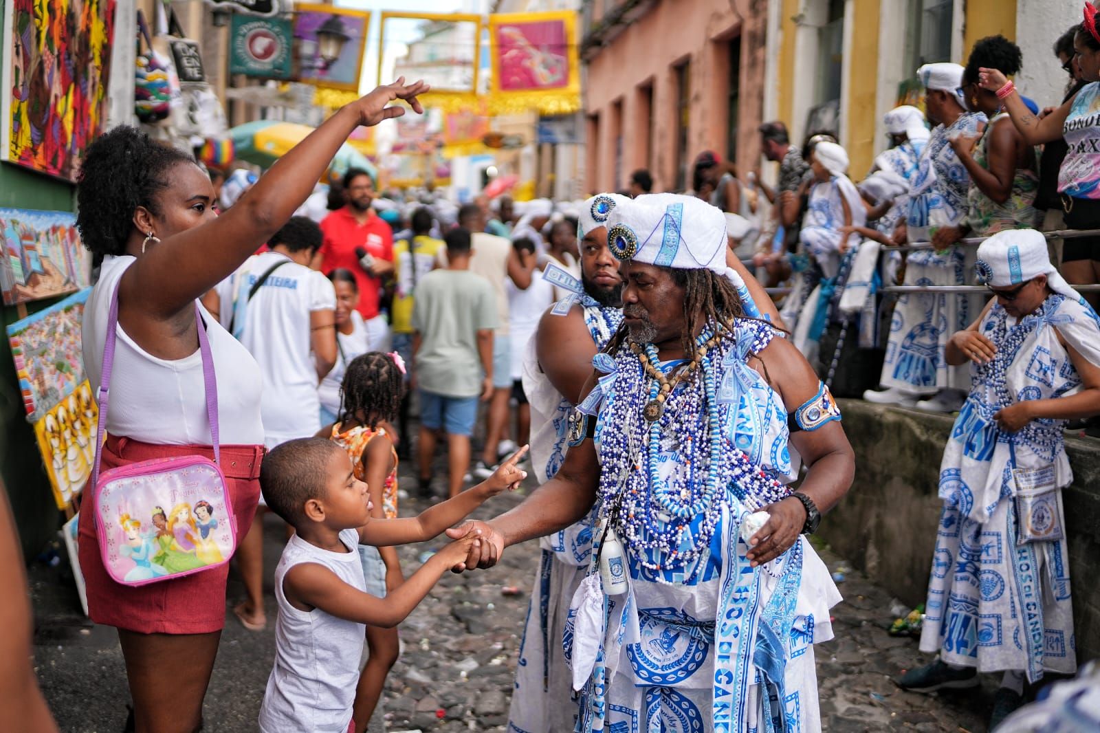 Tapete branco ganhou as ruas do centro histórico. Foto: Fred Pontes