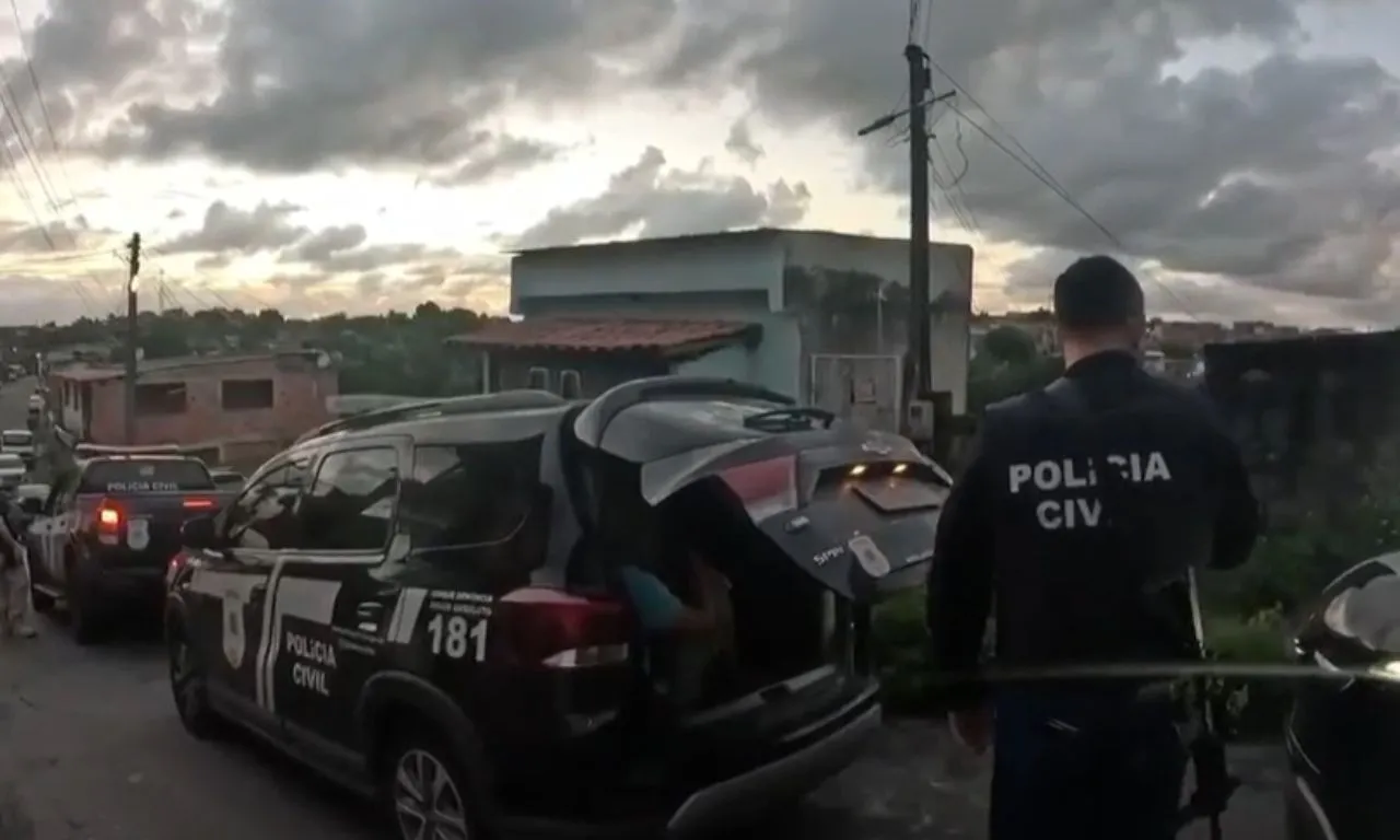 Três homens são presos por furtos de celulares em centro de distribuição na Bahia