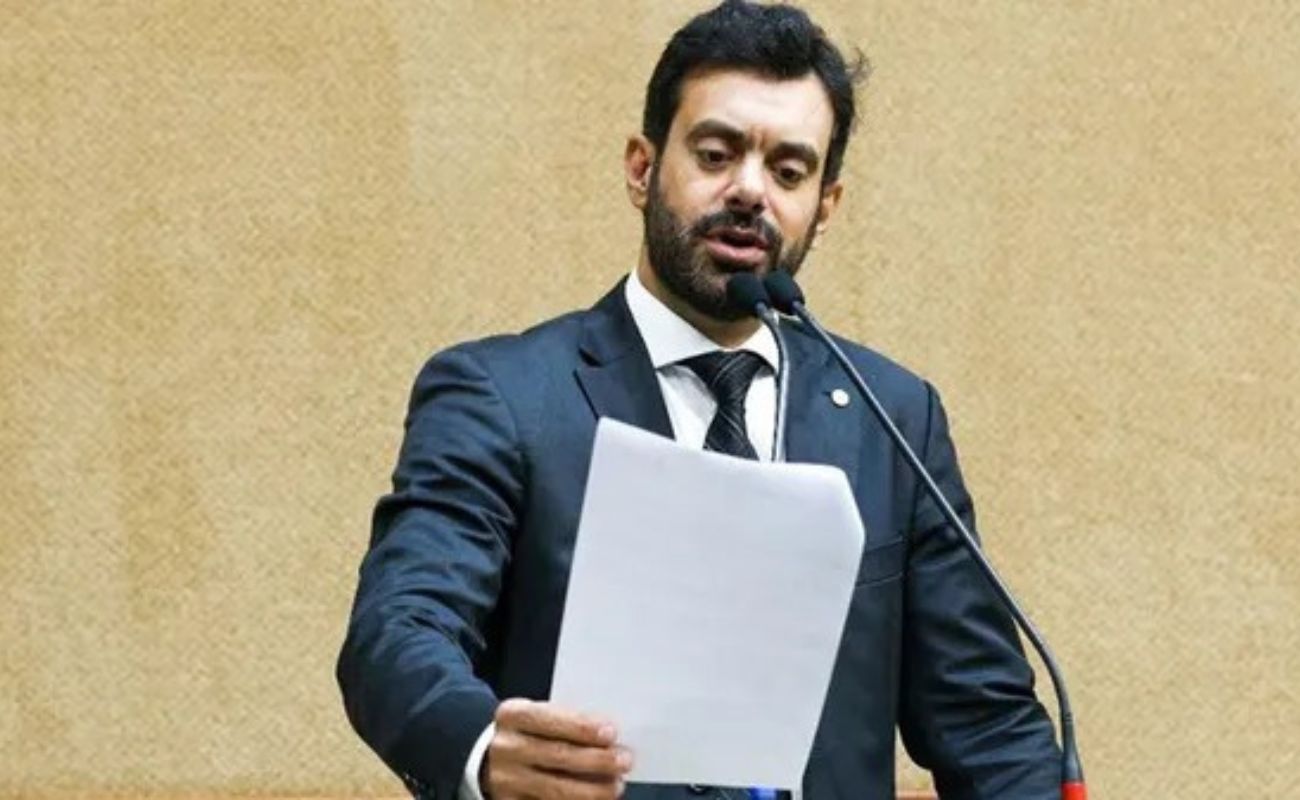 Deputado Tiago Correia (PSDB), líder da oposição na ALBA