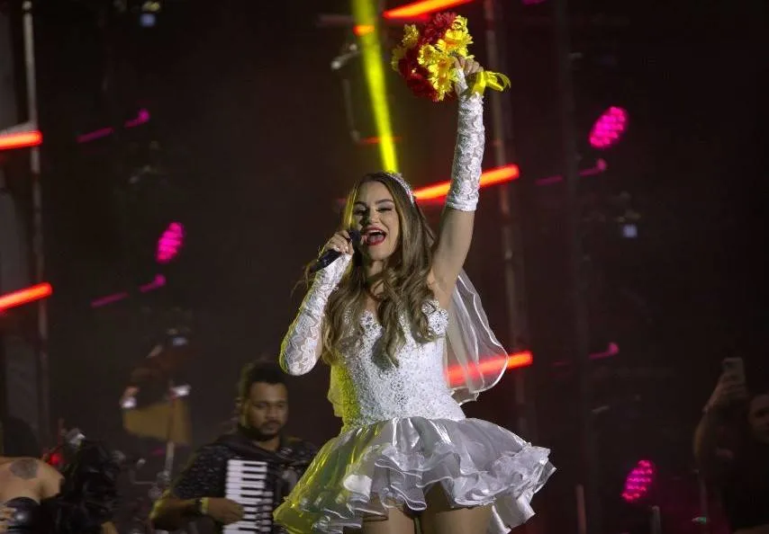 Sucessos da banda Limão com Mel tomam conta do Galinho 2023
