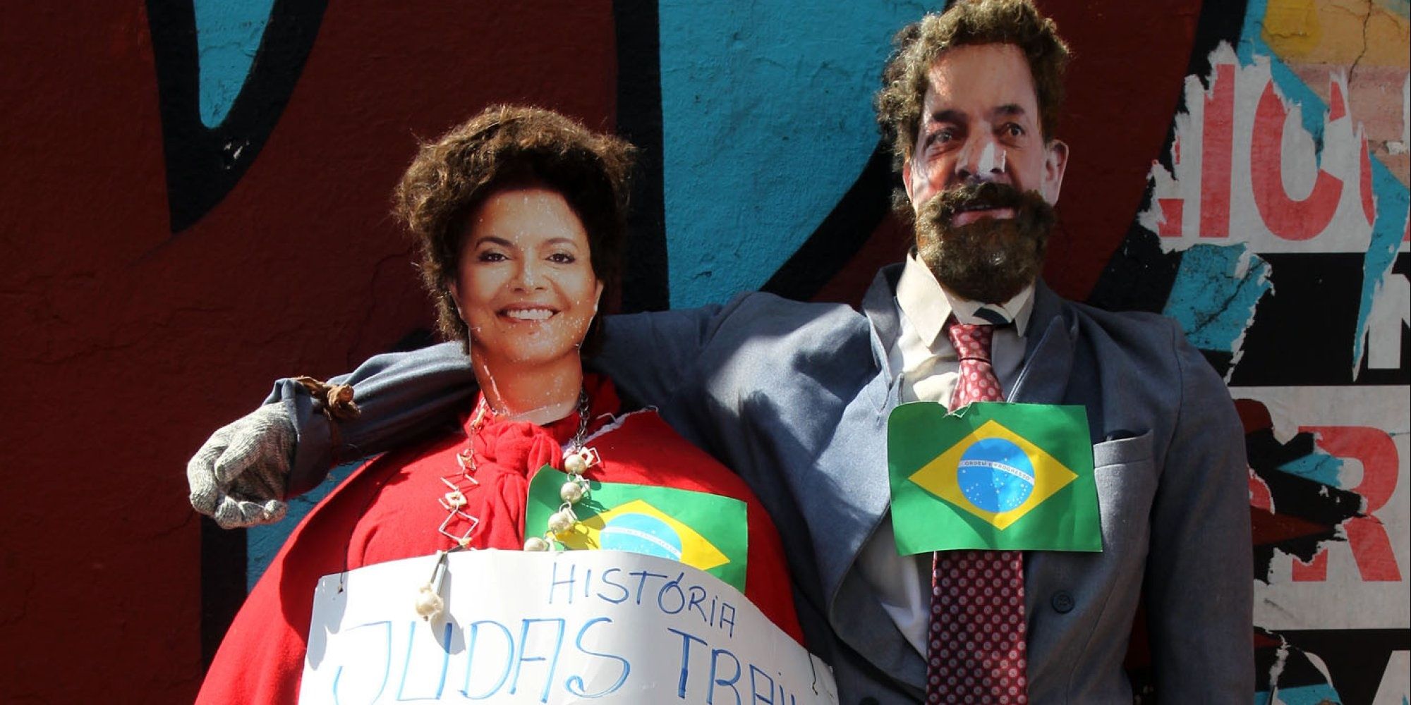 Os presidentes Dilma e Lula já foram personagens da Queima de Judas. Foto: Reprodução/Uol