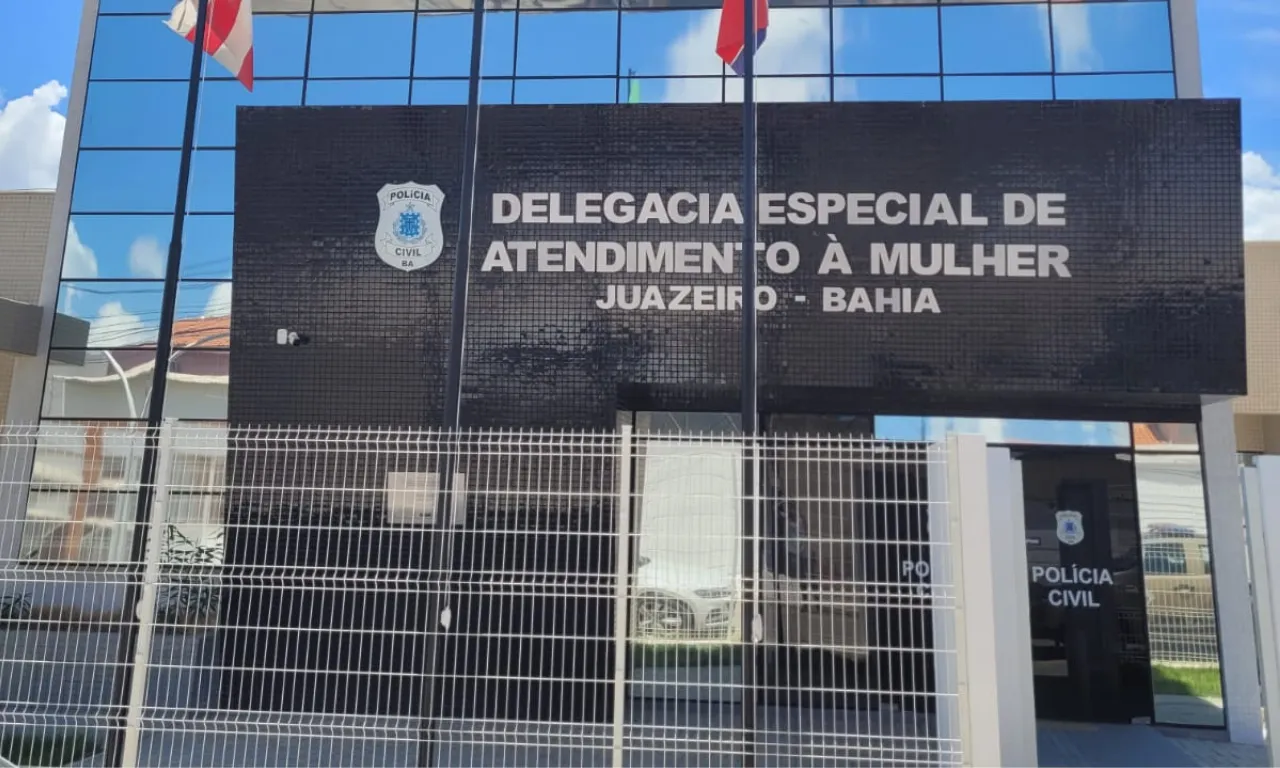 Delegacia Especializada de Atendimento à Mulher 
