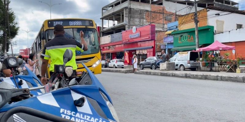 Em Salvador, a fiscalização de trânsito, realizada pela Transalvador, resultou em uma redução de 19% no número de vítimas fatais no primeiro semestre de 2025/Foto: Reprodução 