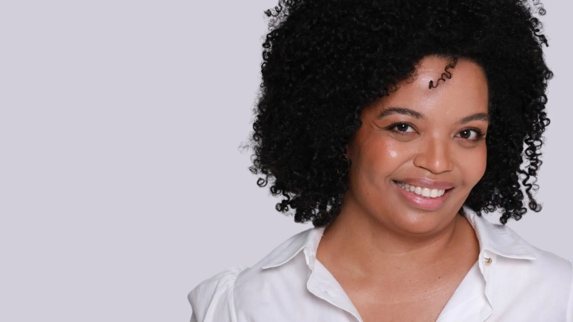 Conheça Basília Rodrigues, nova jornalista política do SBT News