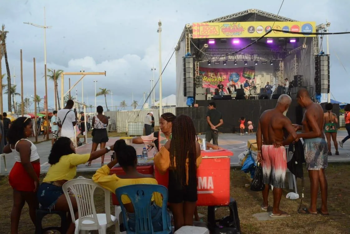 Carnaval nos bairros: Boca do Rio recebe shows neste domingo em Salvador