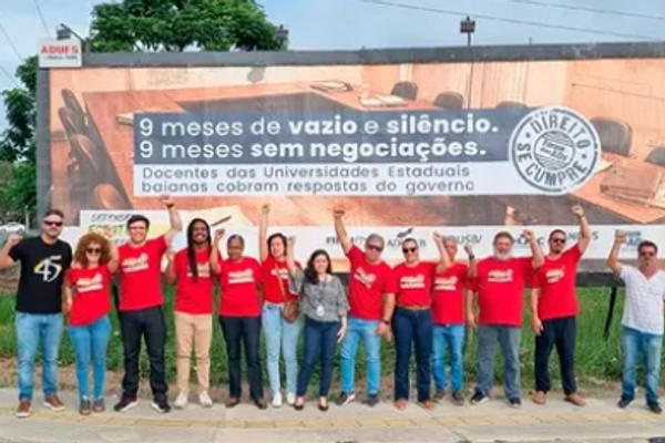 Mobiliza&ccedil;&atilde;o Professores Uneb 03